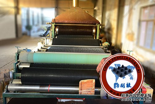 排水板廠家http://www.fqoh.com.cn/